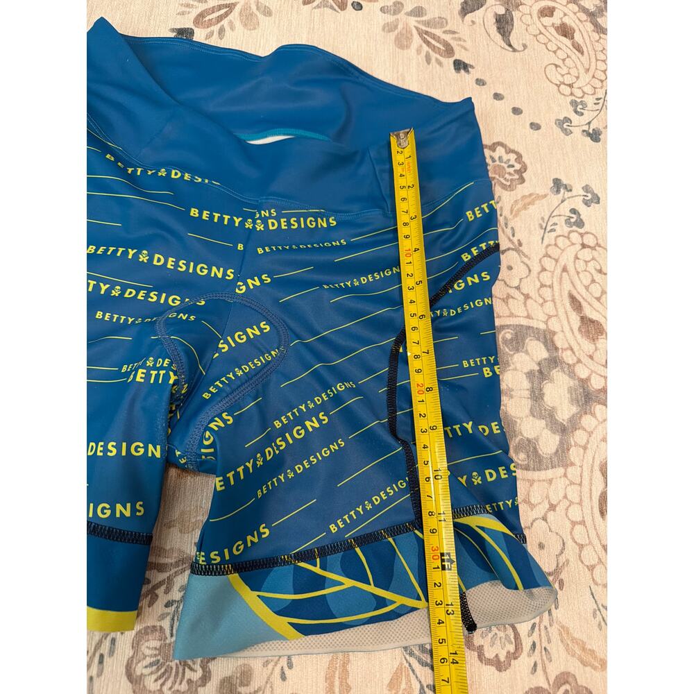 Betty Design Short Cycling Blue Yellow Skull Butterfly Size Large Women Padded - Picture 3 of 6